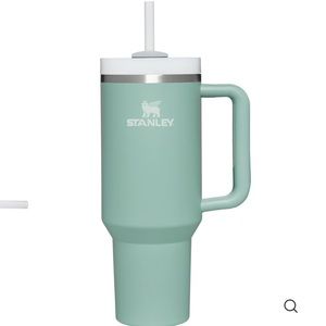 NWT Stanley - THE QUENCHER H2.0 FLOWSTATE™ TUMBLER | 40 OZ - Eucalyptus